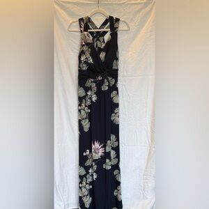 Soma Navy Blue and Aqua cross-back Floral Dress, built-in bra and pockets! NWOT